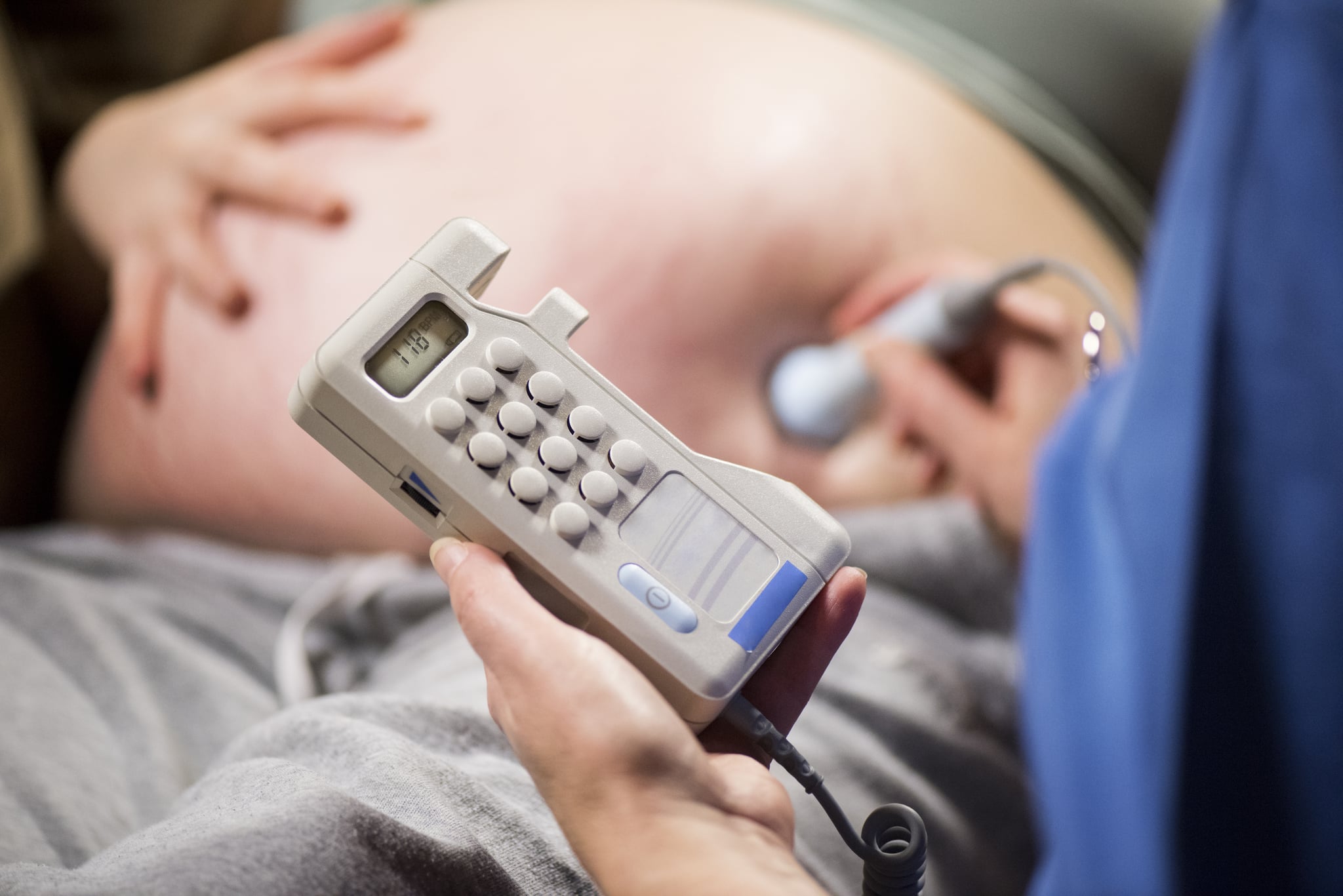 normal heartbeat per minute during pregnancy