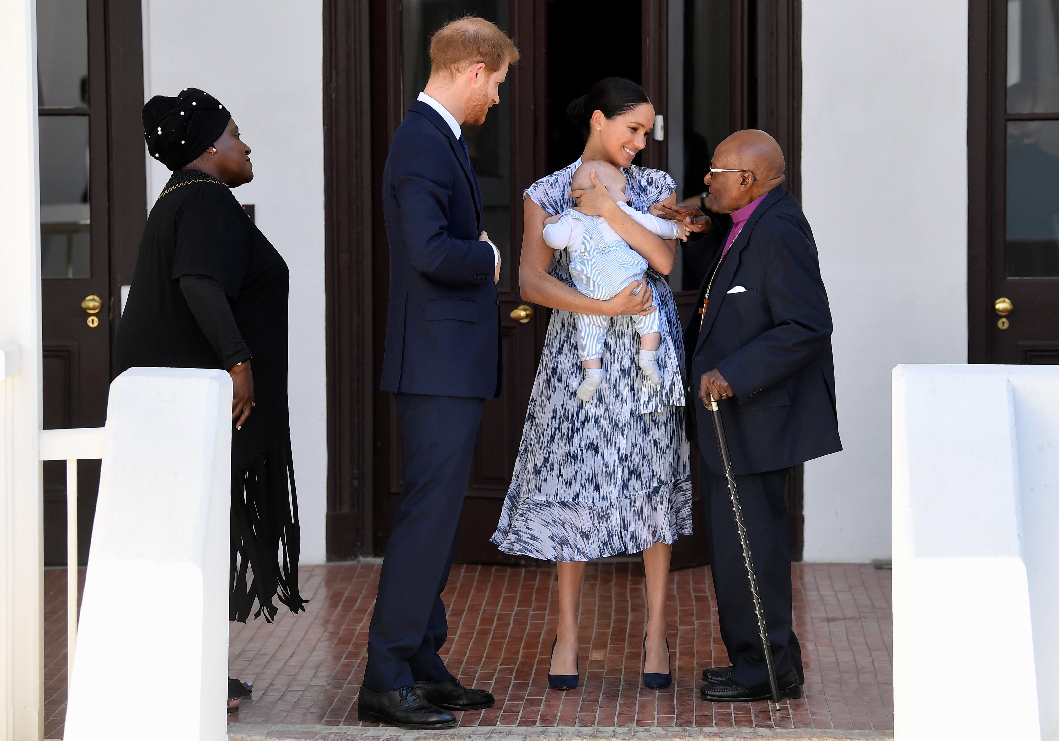 meghan markle club monaco dress Club Monaco Shoanah Dress