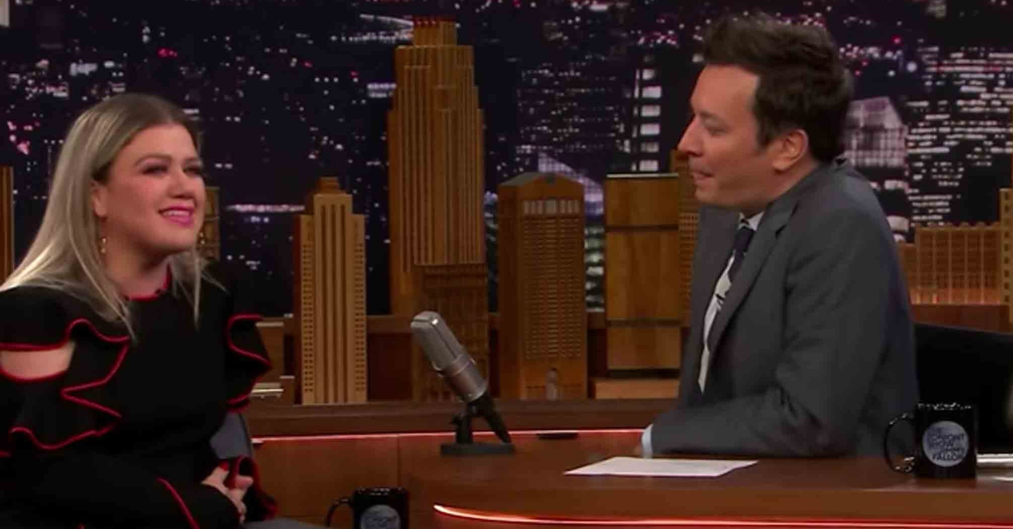 Kelly Clarkson on River’s Chris Martin Crush on Tonight Show POPSUGAR