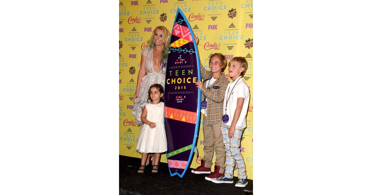 Britney Spears Is a Superhot and Adoring Mum at the Teen ...