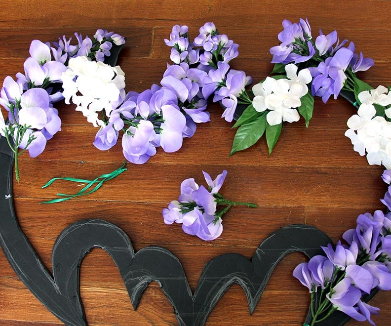 DIY Batman Wreath