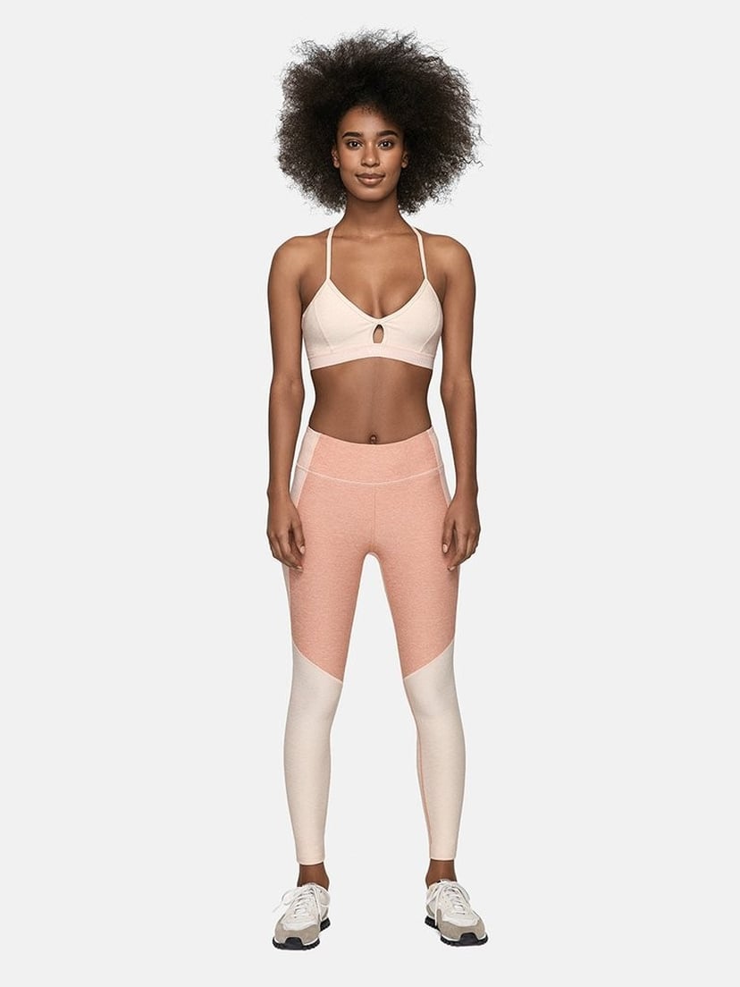 Outlet haul and try on..featuring 'power Thru HR tight' : r/lululemon