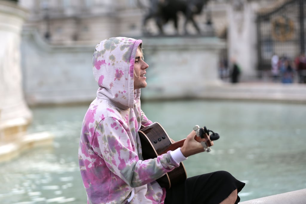 Justin Bieber Tie-Dye Sweatshirt Singing in London