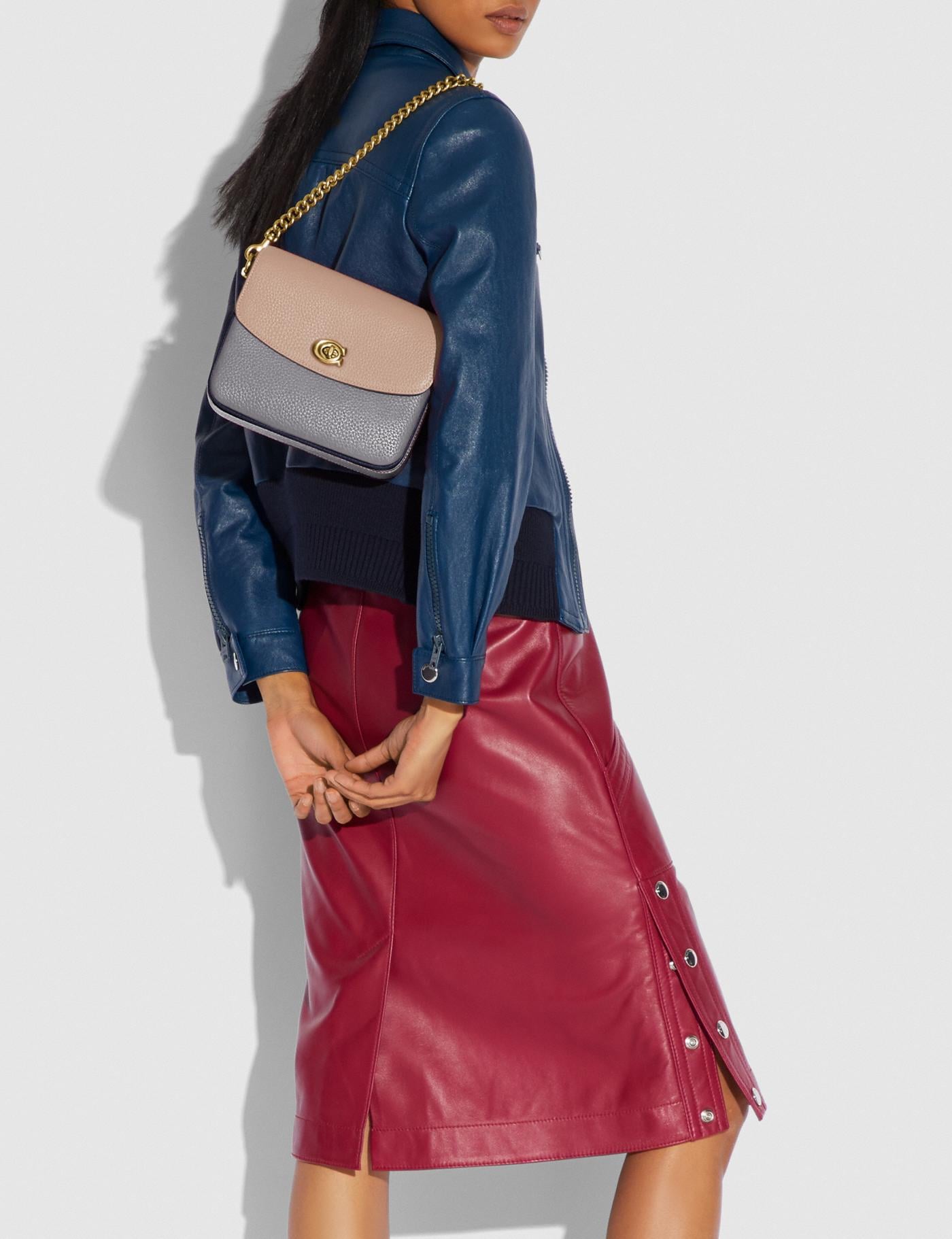 Cassie 19 colorblock deals