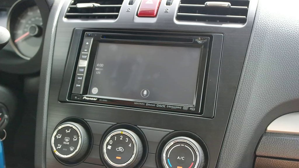 Watch Siri enable Apple CarPlay's iTunes.