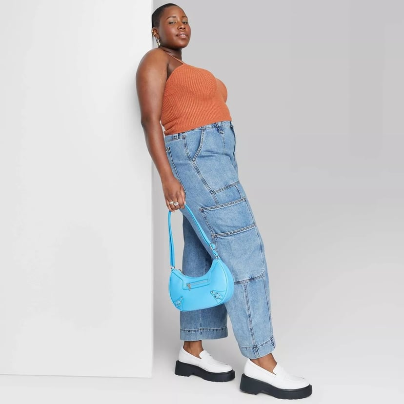 Black Women's High Waisted Denim Capri Pants Seamed Front Raw Hem –  Lookbook Store