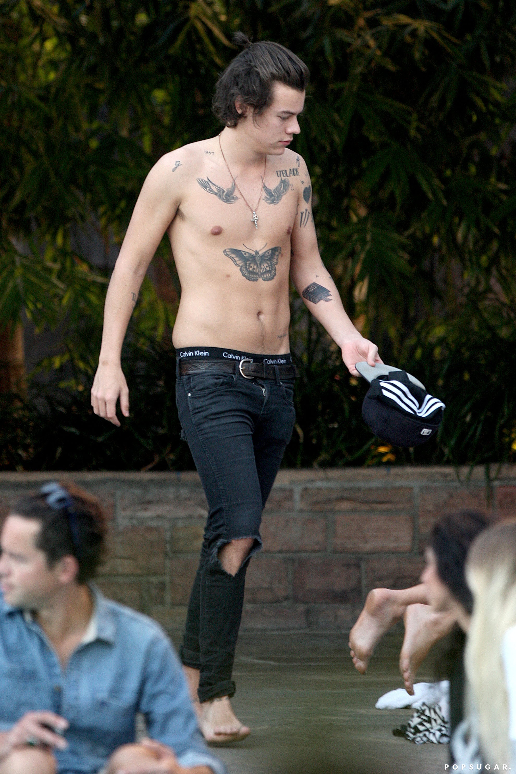 Harry Styles Shirtless in Hollywood, Photos