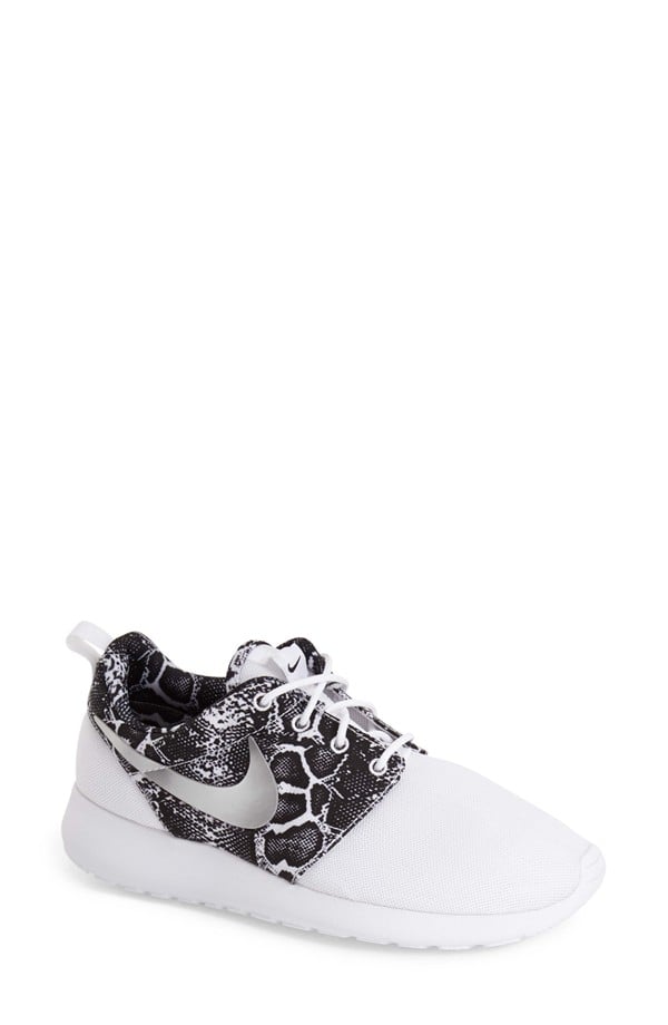 Nike Roshe Run Sneaker