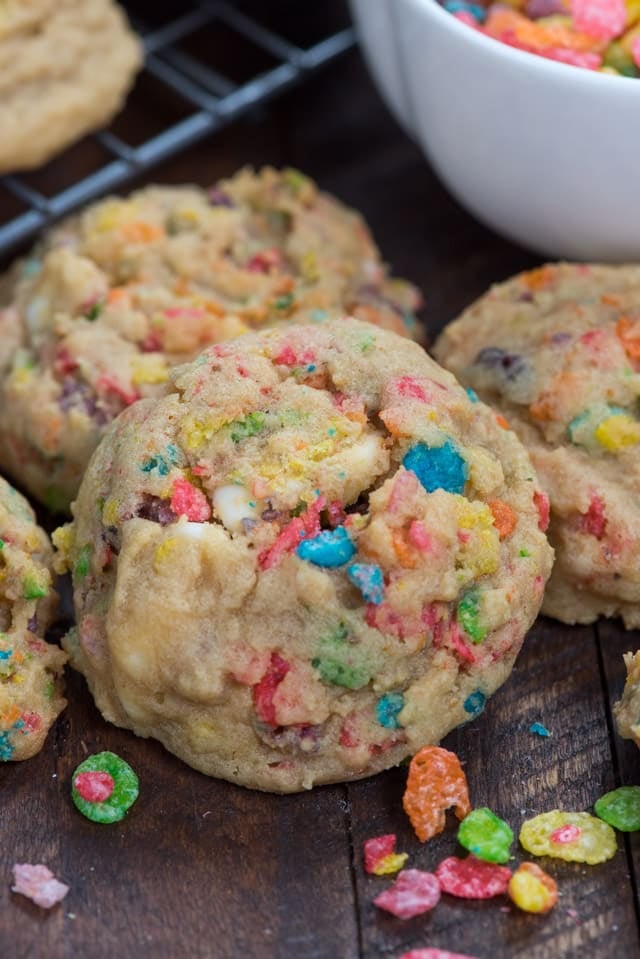 Fruity Pebbles Pudding Cookies