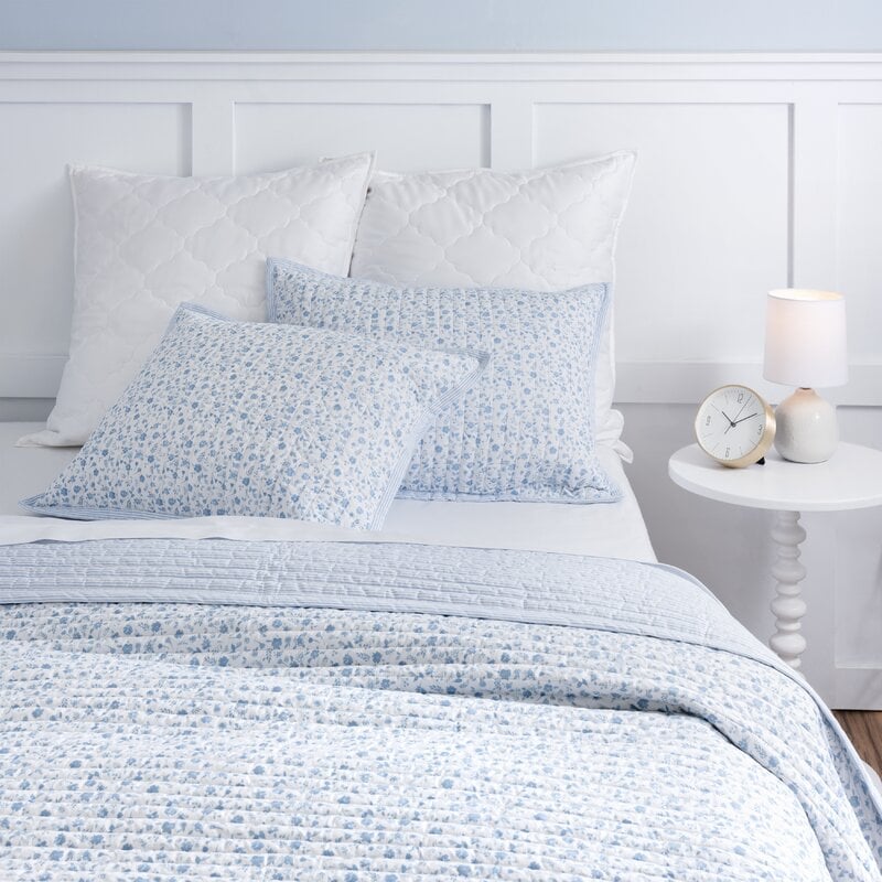 Martha Stewart Leigh Floral Quilt Set