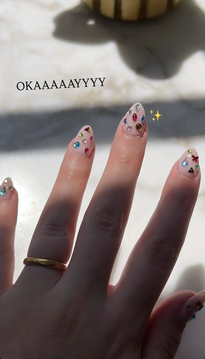 Kat Dennings's Sticker Nails