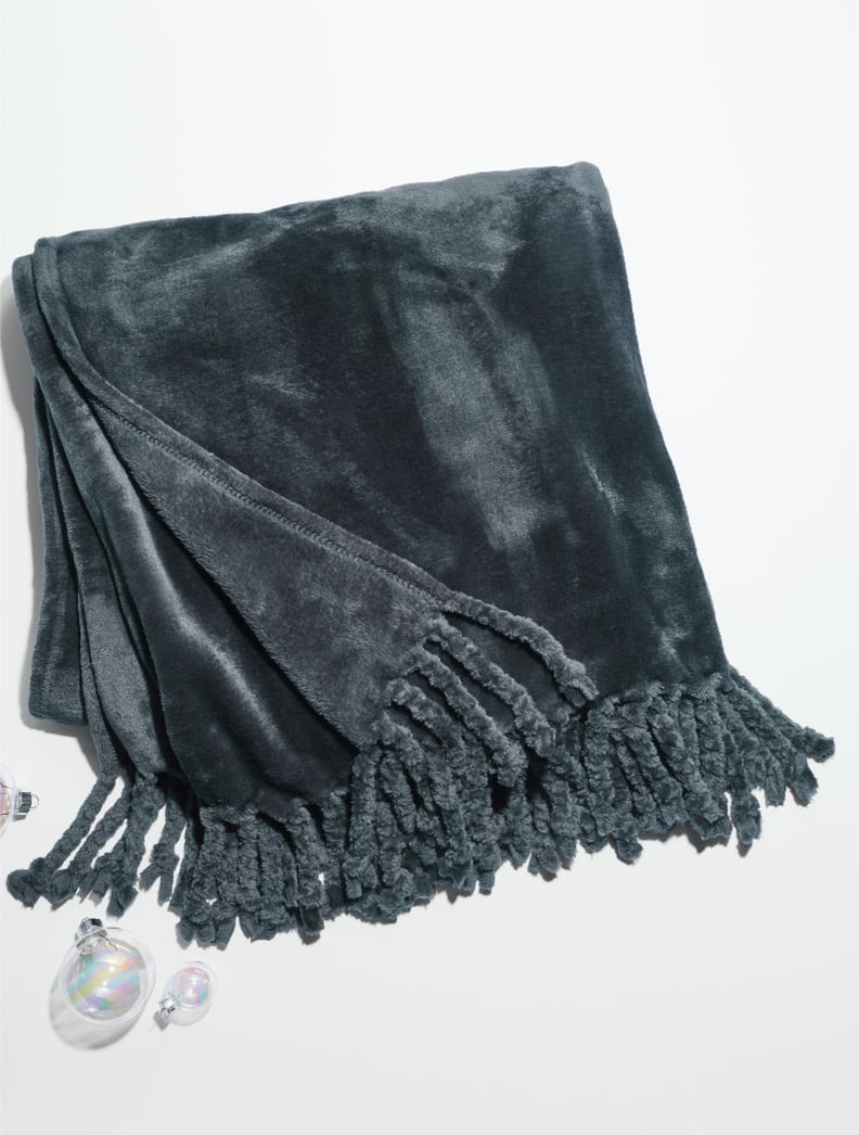 A Comfy Blanket: Nordstrom Bliss Plush Throw