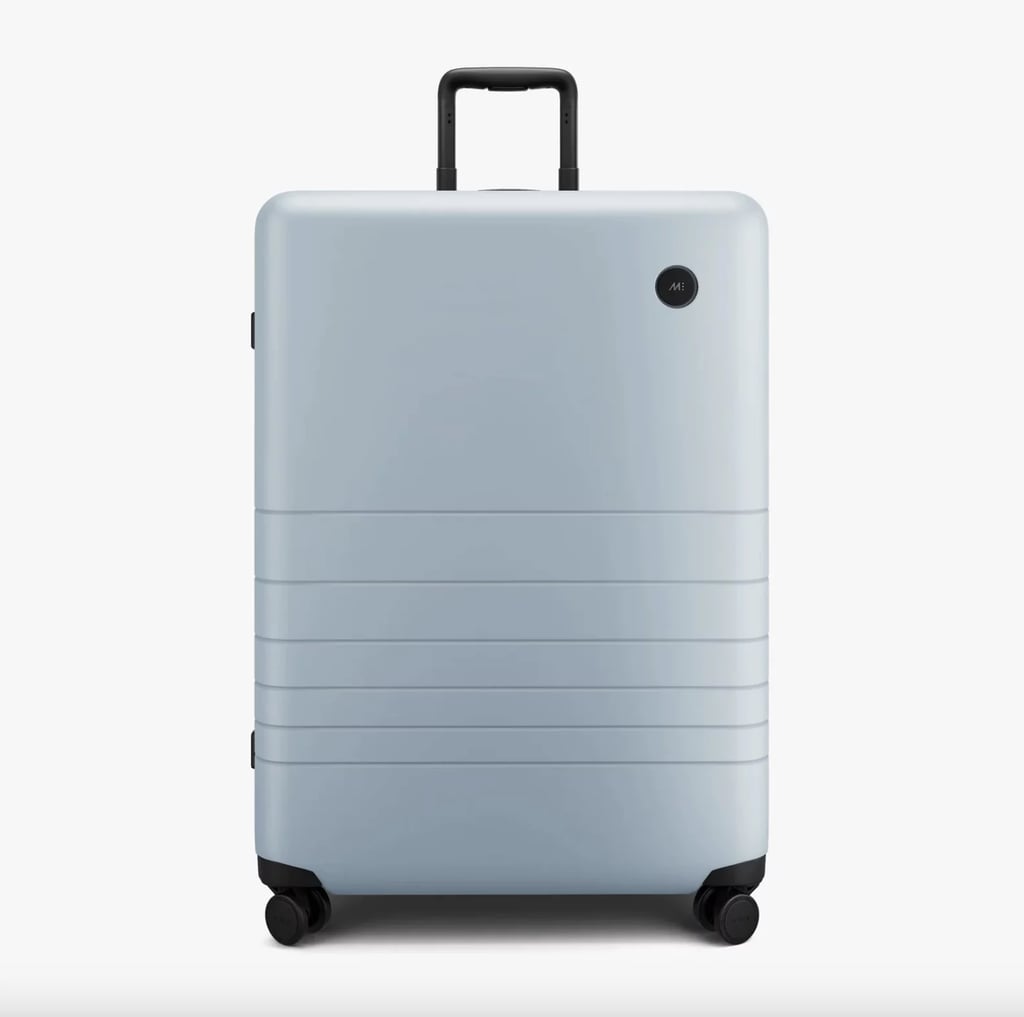 Best Cyber Monday Check-In Suitcase Gift Deal