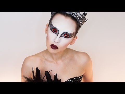 Easy "Black Swan" Halloween Makeup