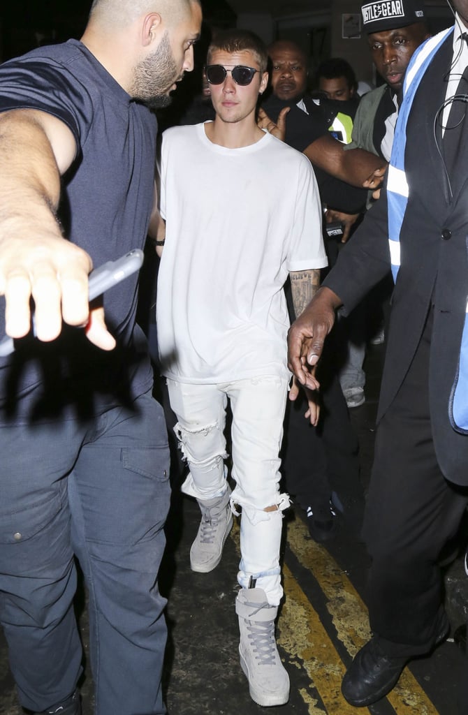 Justin Bieber Out in London August 2016 | Pictures | POPSUGAR Celebrity ...