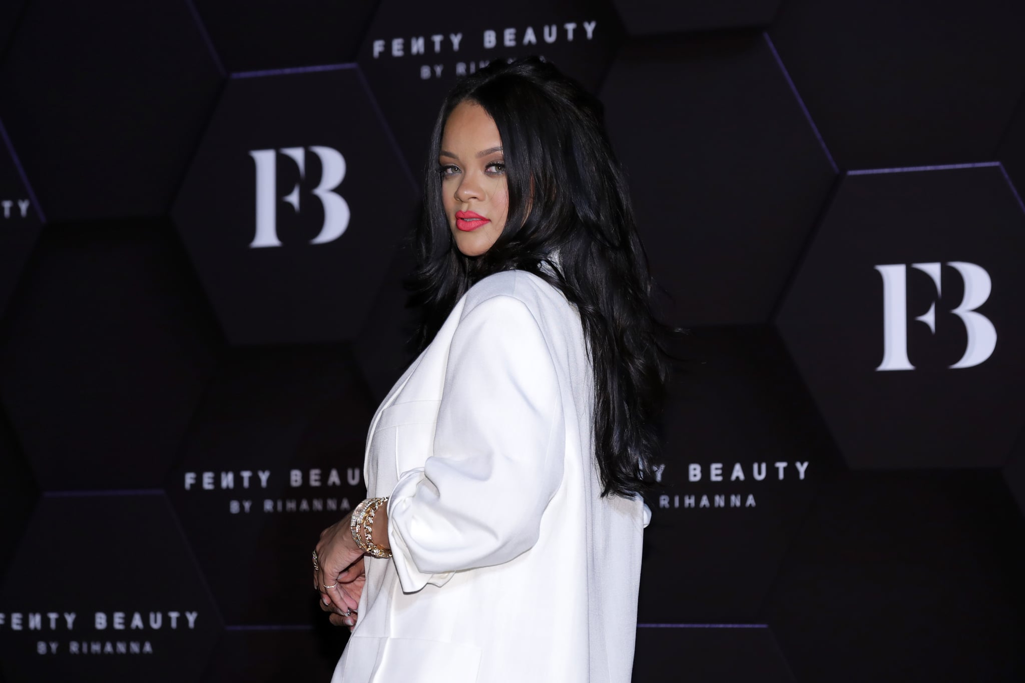 SEOUL, SOUTH KOREA - SEPTEMBER 17: ***South Korea Out*** Rihanna attends an event for 'FENTY BEAUTY' artistry beauty talk with Rihanna at Lotte World Tower on September 17, 2019 in Seoul, South Korea. (Photo by Han Myung-Gu/WireImage)