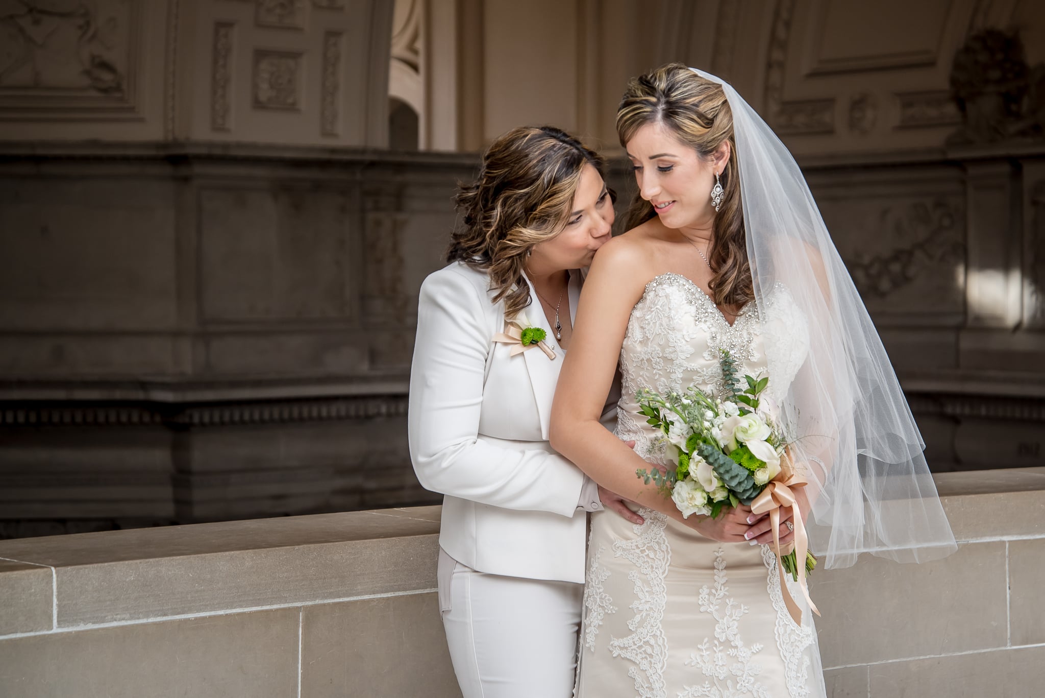 Love Sex This Simple City Hall Wedding Focused On The Couple