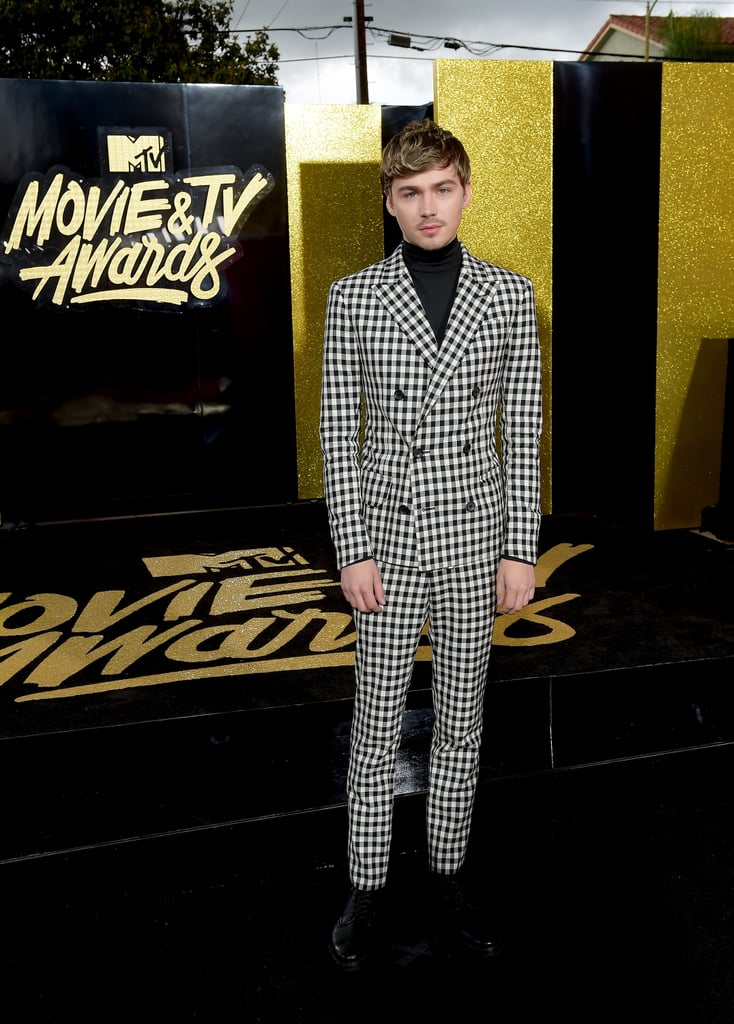 Miles Heizer Checkered Suit at 2017 MTV Movie Awards