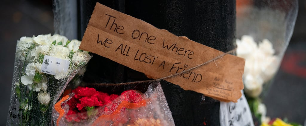 Friends Fans Gather in NYC to Pay Tribute to Matthew Perry