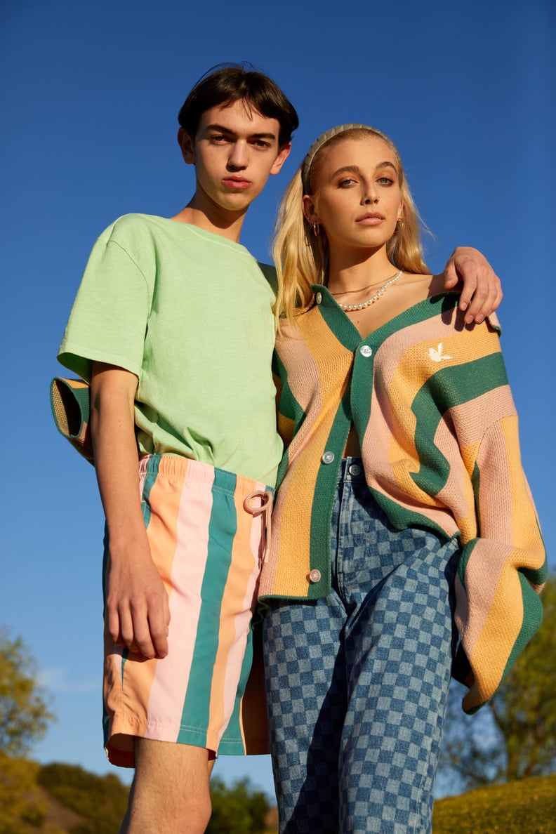 Emma chamberlain rainbow sweater best sale