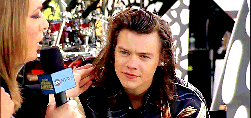 When This Rando Touched His Hair, and He Was All, "Yes, It's Gorgeous, I'm Aware"