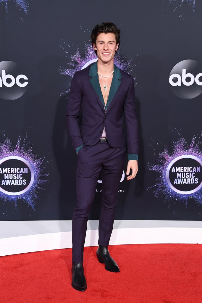 Shawn Mendes at the 2019 American Music Awards