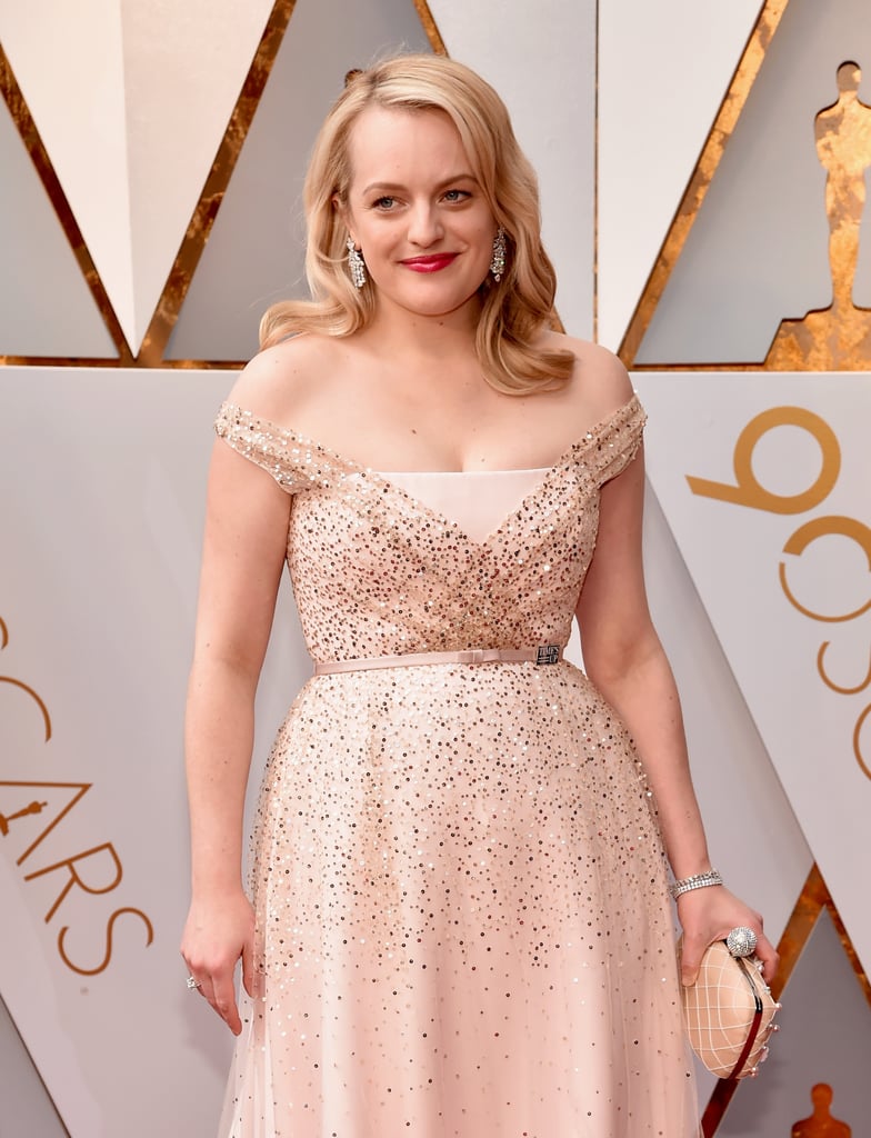 Elisabeth Moss | Celebrity Hair and Makeup at the 2018 Oscars ...