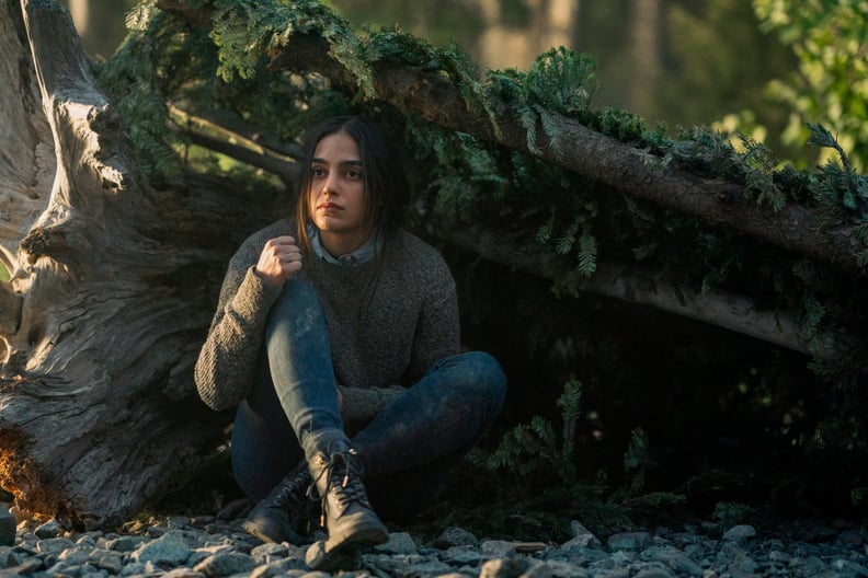 Kepp Breathing. Melissa Barrera as Liv in episode 102 of Kepp Breathing. Cr. Ricardo Hubbs/Netflix © 2022