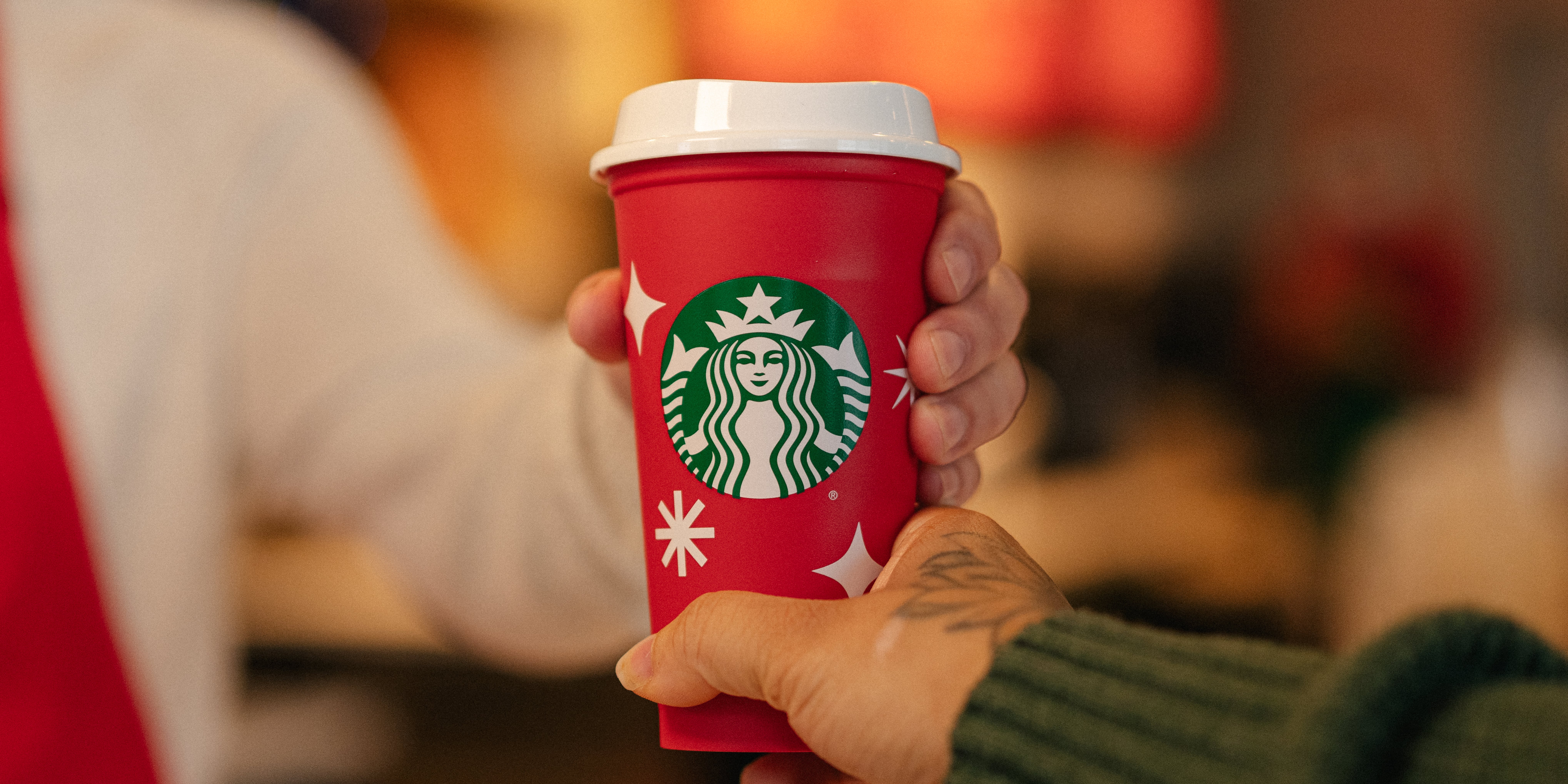 How to get your free 2021 reusable red holiday cup at Starbucks on