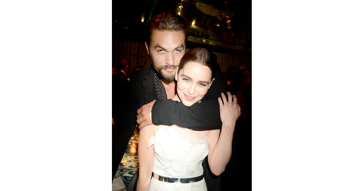 Cute Pictures Of Jason Momoa And Emilia Clarke Popsugar Celebrity
