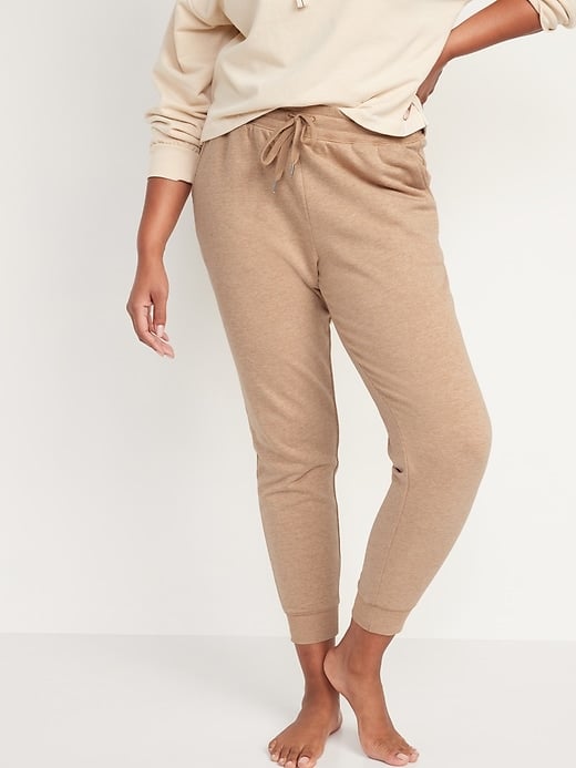 Old Navy Mid-Rise Vintage Street Jogger 