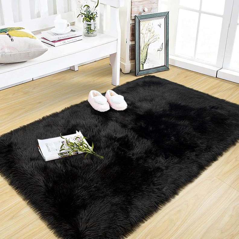 Foxmas Super Soft Sheepskin Fluffy Area Rug