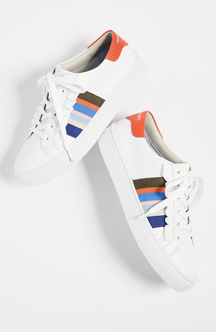 trendy white sneakers 2019 women's