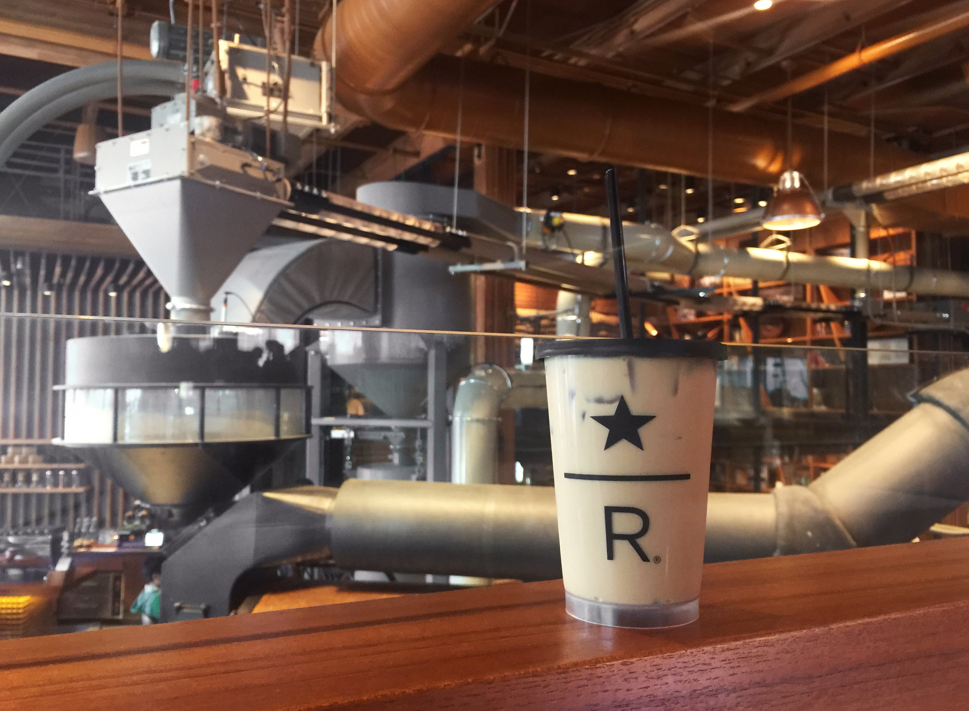 New Holiday Gift Sets, Apparel and Experiences to Launch at U.S. Starbucks  Reserve Roasteries