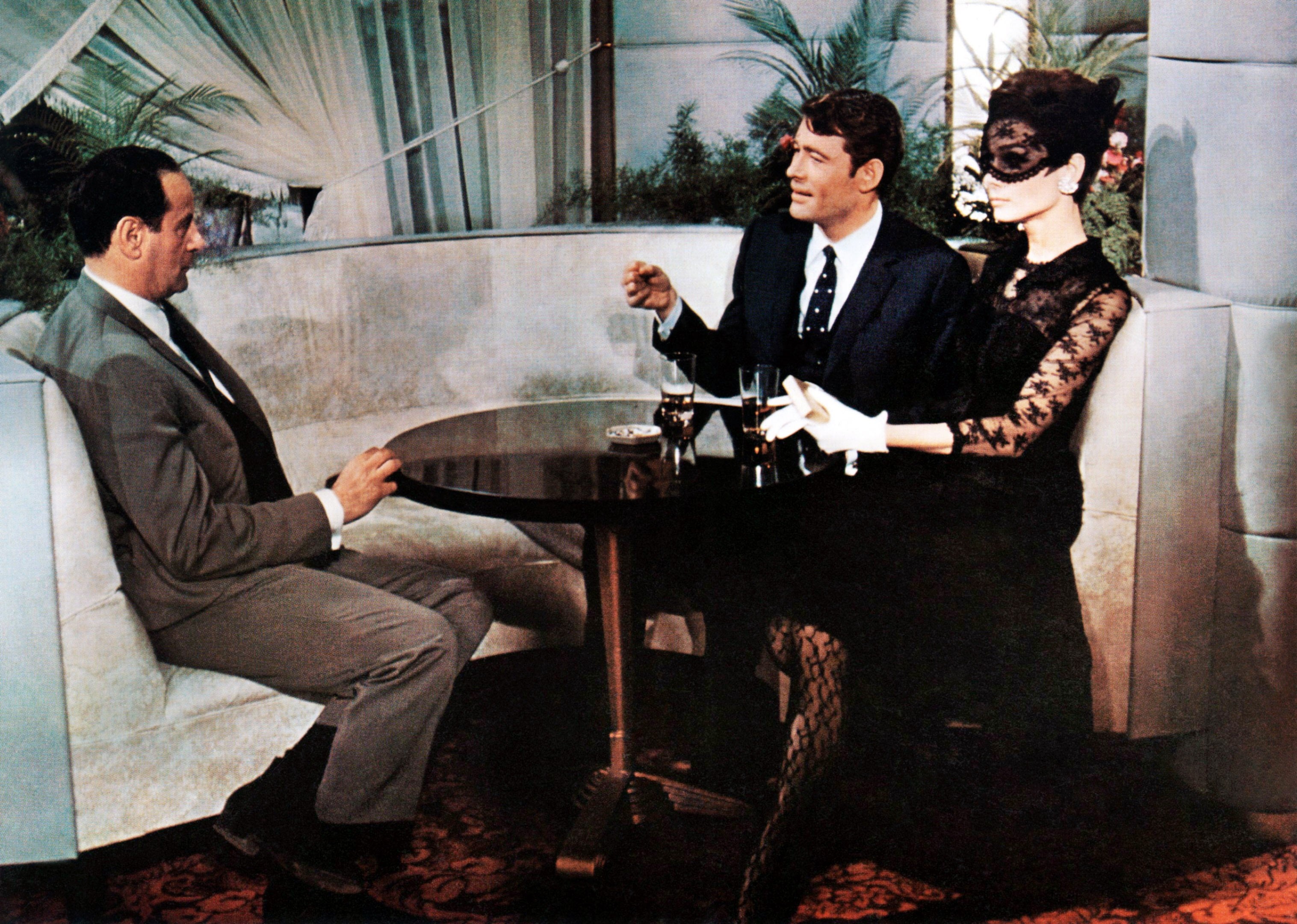 Питер о тул и одри хепберн. Одри хепберн украсть миллион. Одри хепберн 1966. Одри хепберн как украсть миллион. Одри хепберн украсть миллион.