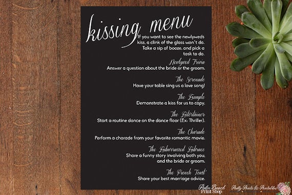 Kissing Menu Game