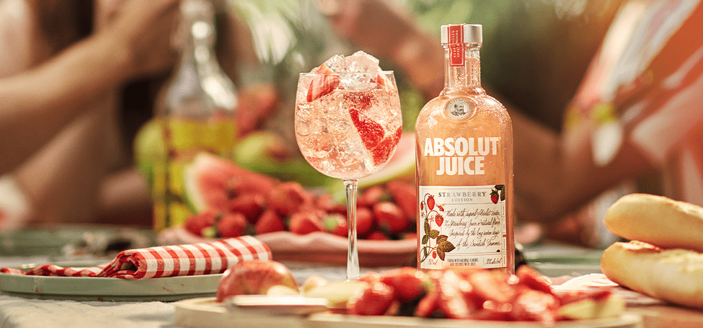 Summer Hosting Tips For Barbecues, Parties, and More