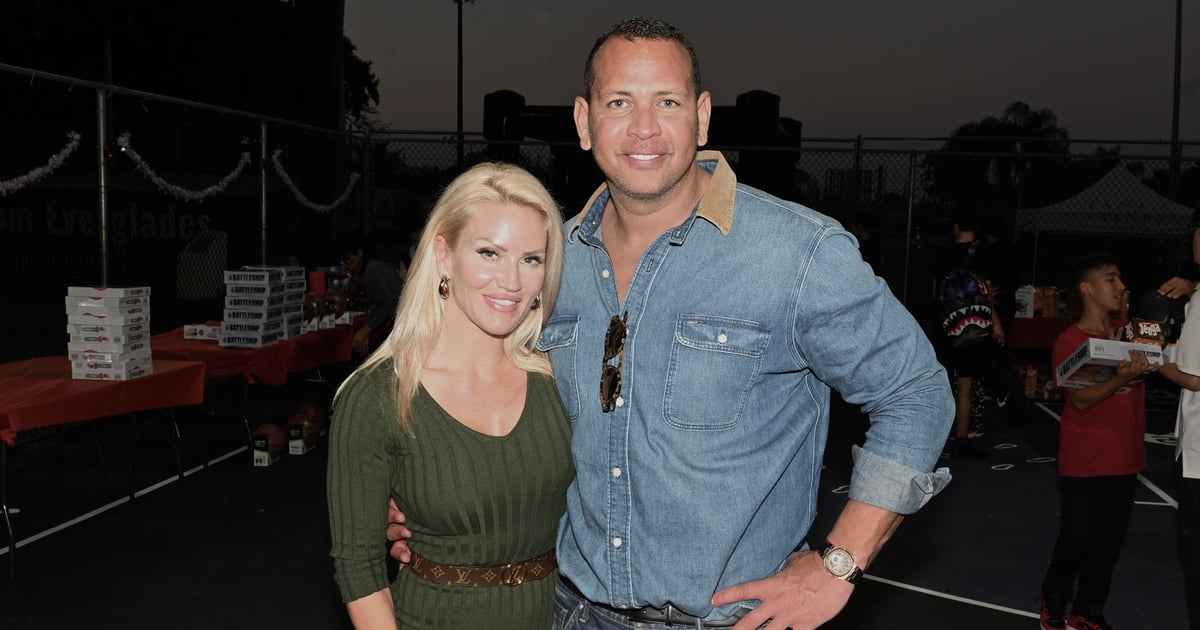 Alex Rodriguez Goes Instagram Official With Jac Cordeiro in Family Holiday Post