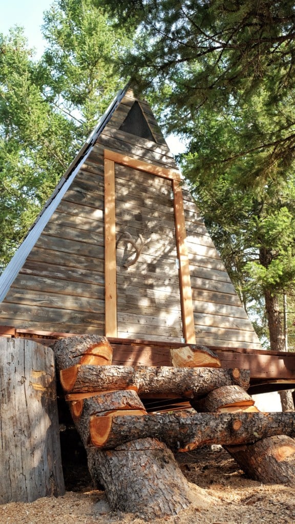 How to Build a Tiny Cabin