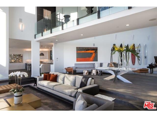 The total opposite of their moody New York loft — natural light is inescapable in this home.