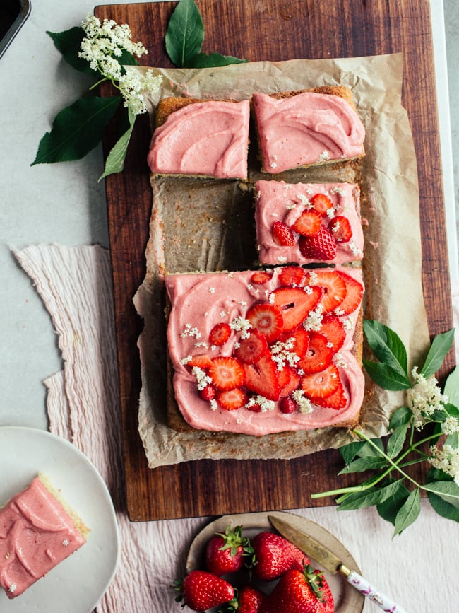 Strawberry Lemon Elderflower Cake