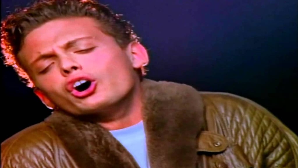 "La Incondicional" by Luis Miguel