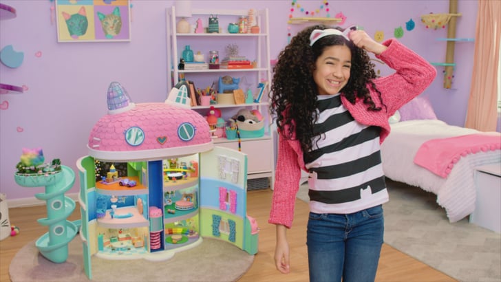 See The Trailer For Netflixs New Series Gabbys Dollhouse Popsugar 