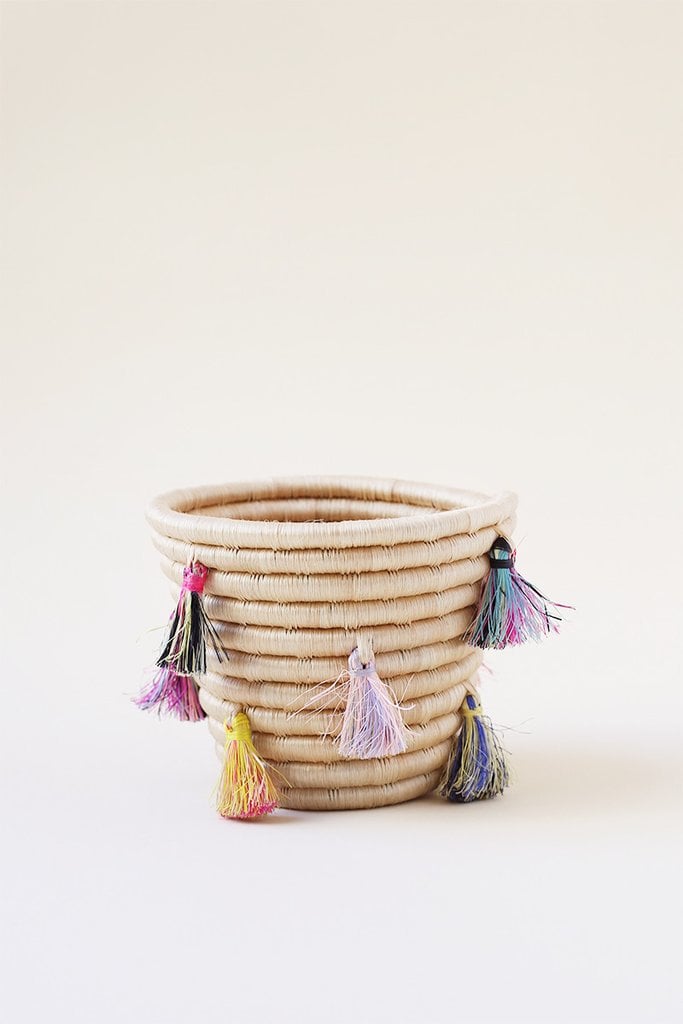 Mini Eyelash Tassel Basket