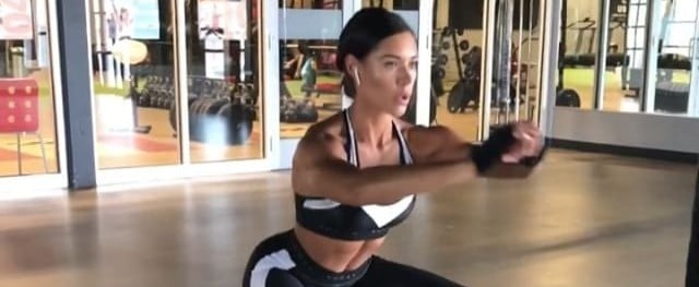 Kelsey Wells Bodyweight Leg Workout