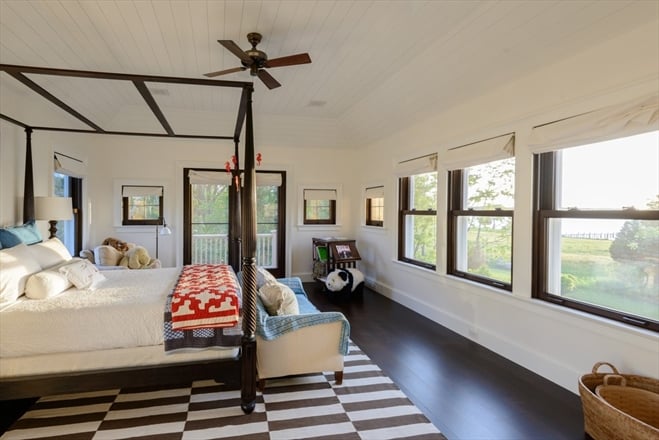 Matt Lauer Buys Hamptons House From Richard Gere