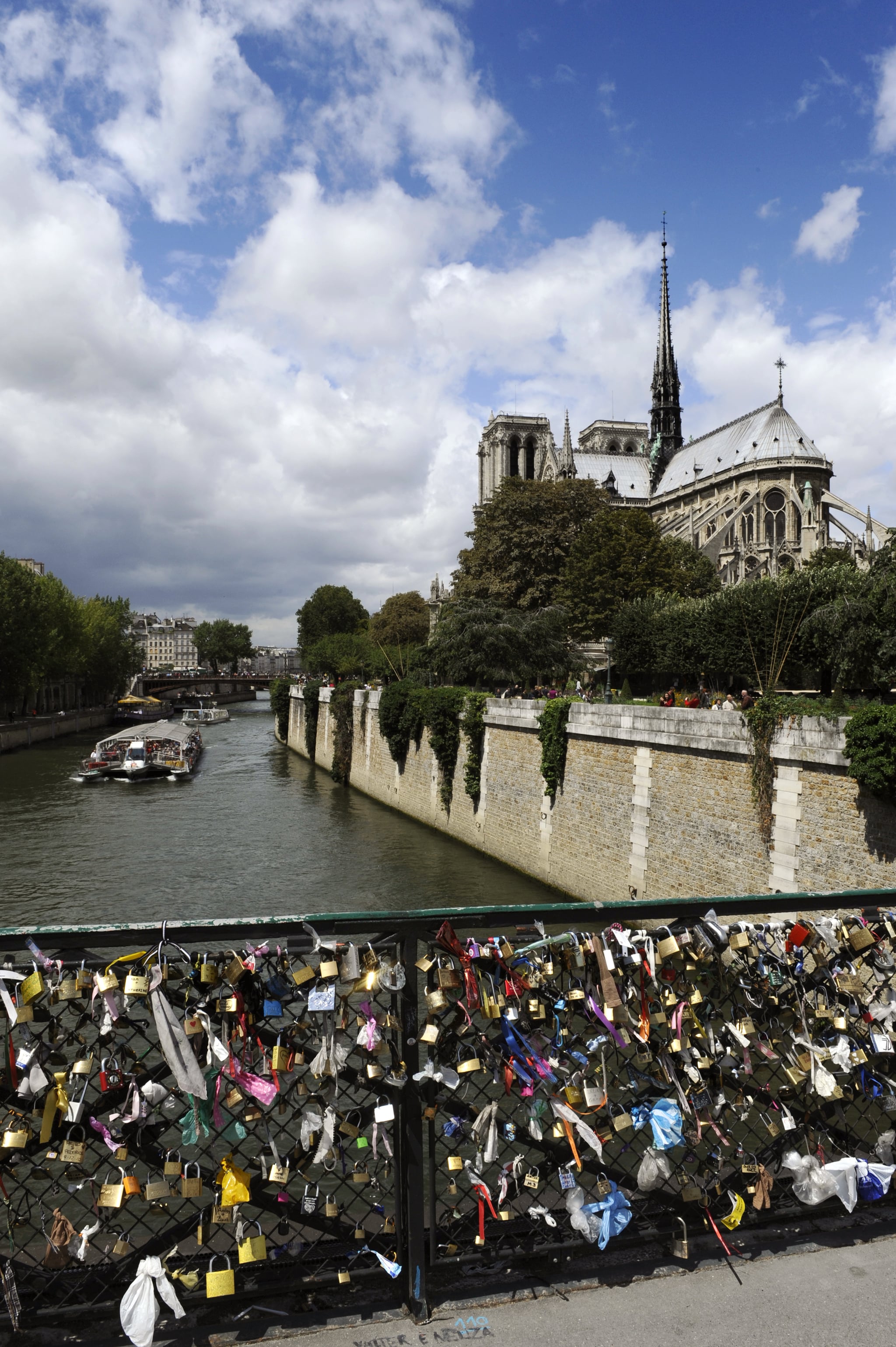 Love Locks Were Affixed To The Pont Des Arts Bridge In Front Of The Is This The End Of The Love Lock Tradition Popsugar Love Sex Photo 35