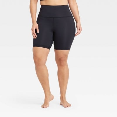 All in Motion Contour Curvy High-Rise Shorts 7"