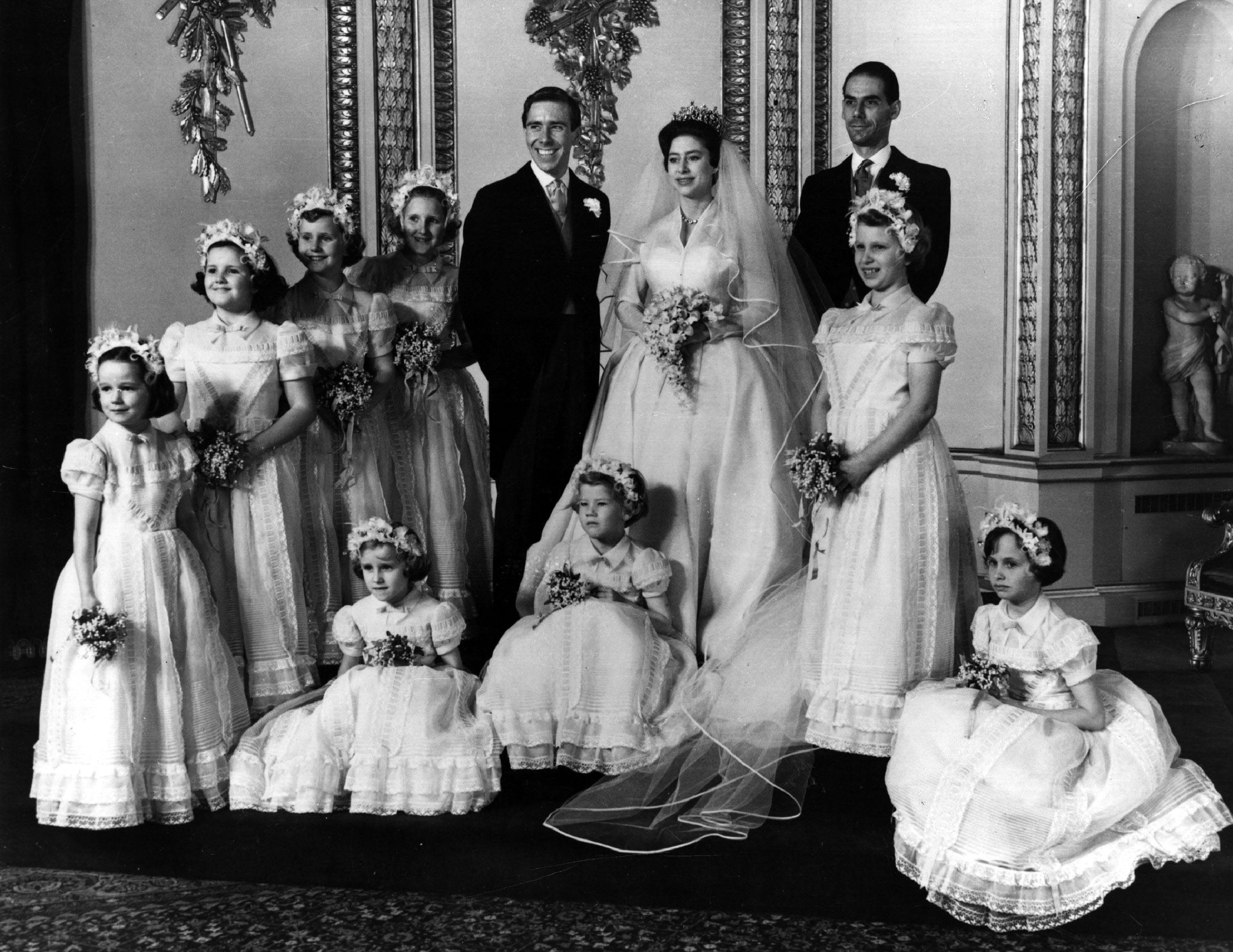 Princess margaret wedding 2025 dress the crown
