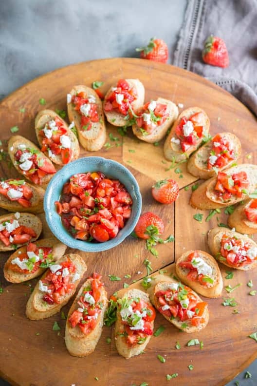 70 Outdoor Appetizers Perfect For Easy Summer Entertaining